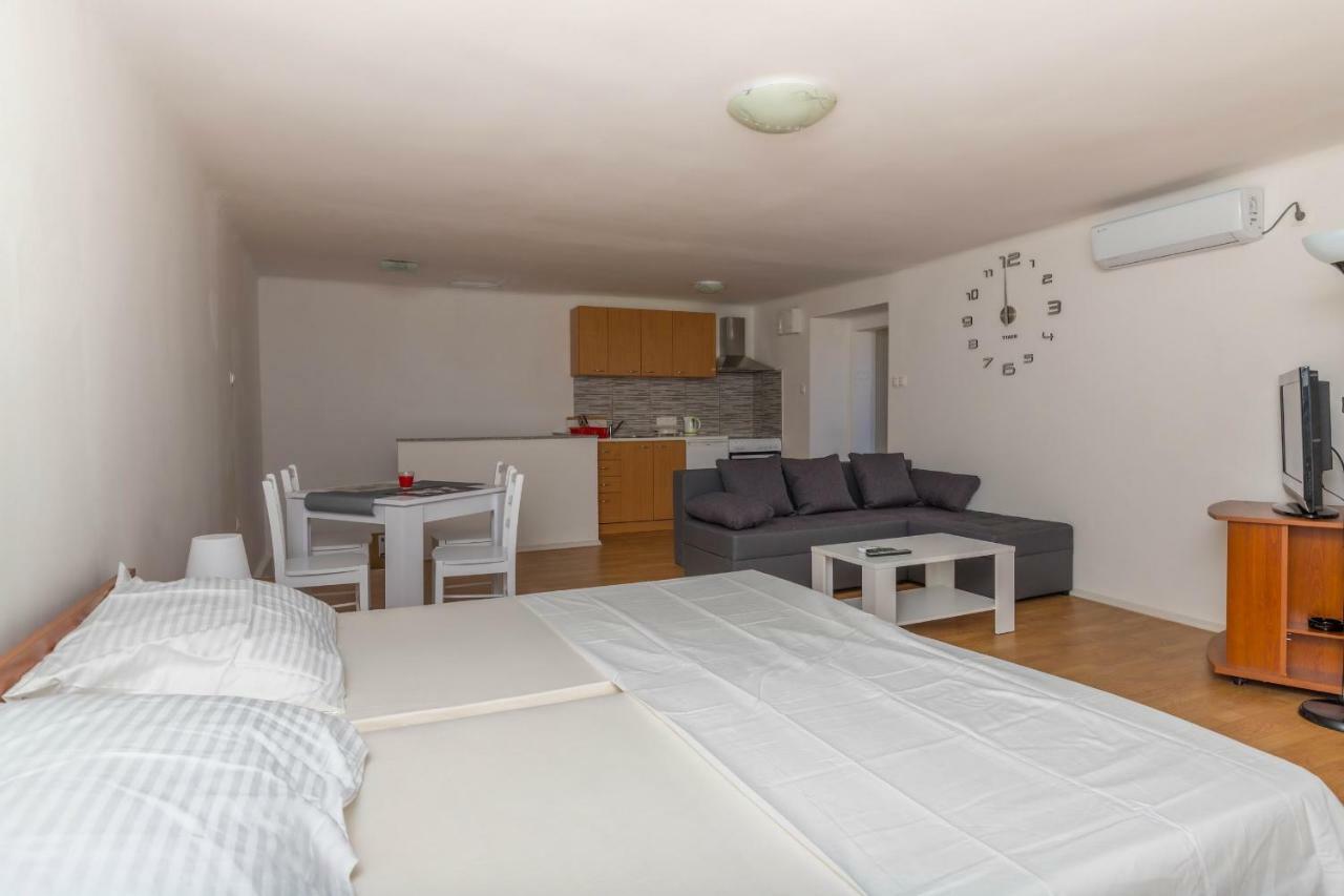 App Cor2 Apartment Селце Екстериор снимка